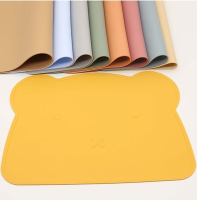 Crianças da forma do urso dos desenhos animados que alimentam a tabela Mats Dinner Placemat For Baby do silicone do produto comestível